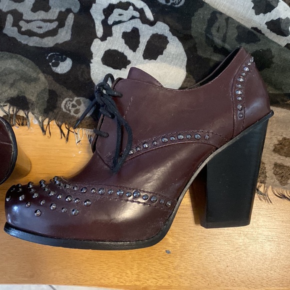 Kenneth Cole Plum leather spiked bootie - Picture 8 of 8